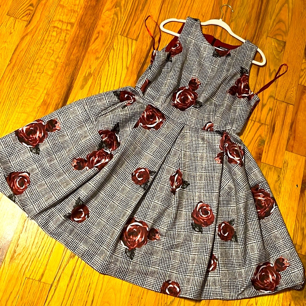 Roz & Ali Fit & Flare Plaid Dress